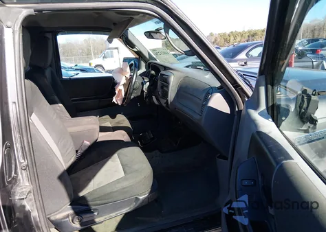 2011 Ford Ranger Xlt z USA, uszkodzony, nr VIN 1FTKR4EE7BPB13075